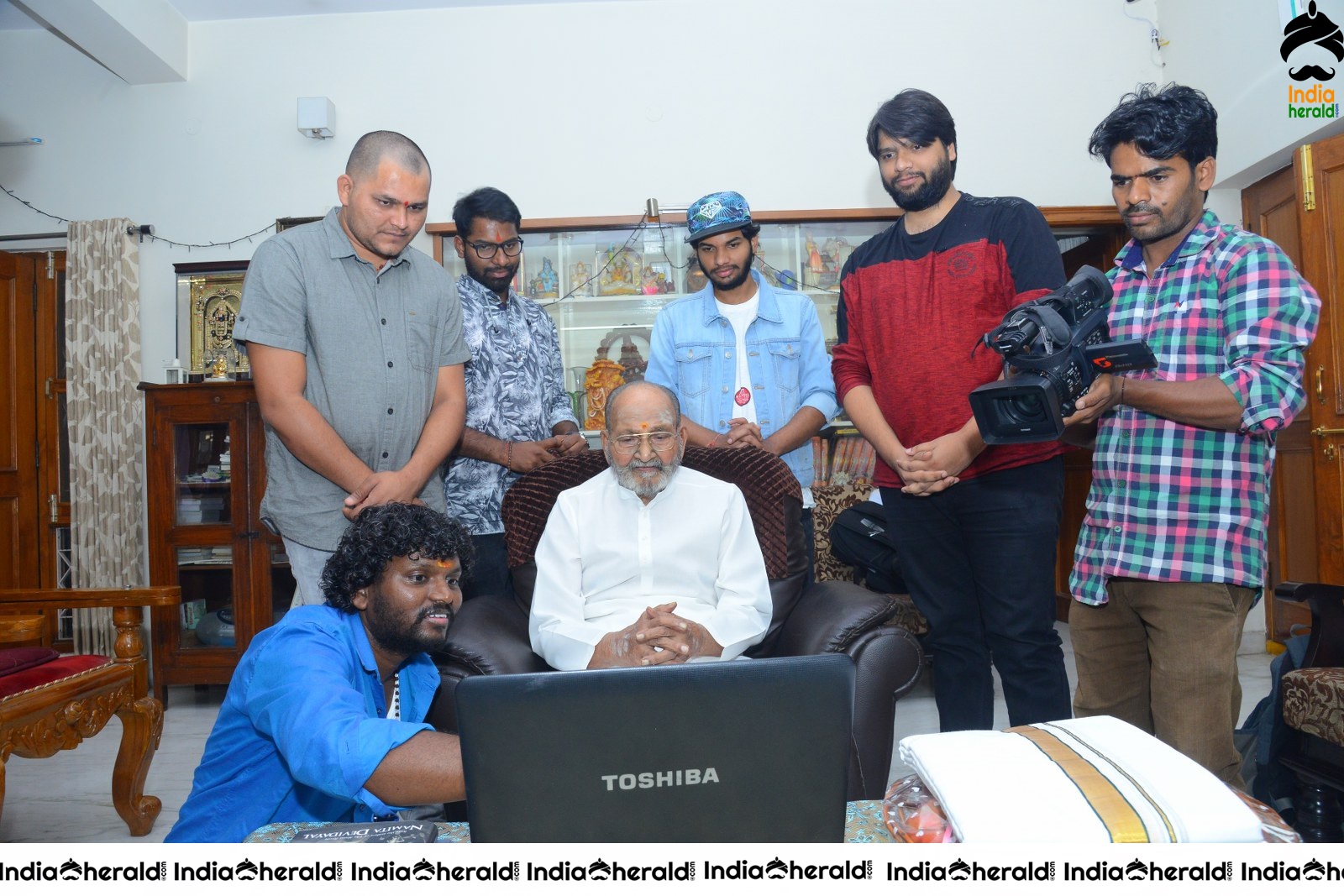 SD Co Venchapalli Movie First Single Launched by Director K Vishwanath Garu Set 2