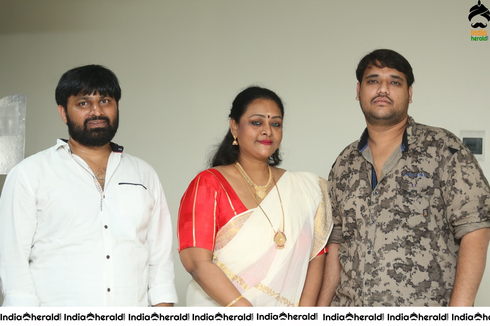 Shakeela Rasina Motta Modati Kutumba Katha Chitram Press Meet