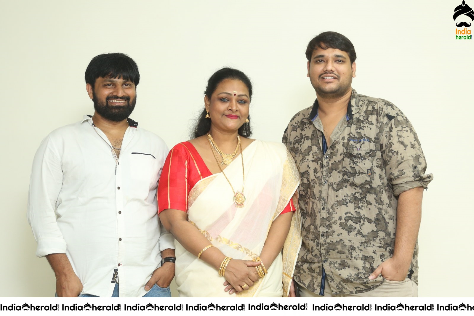 Shakeela Rasina Motta Modati Kutumba Katha Chitram Press Meet