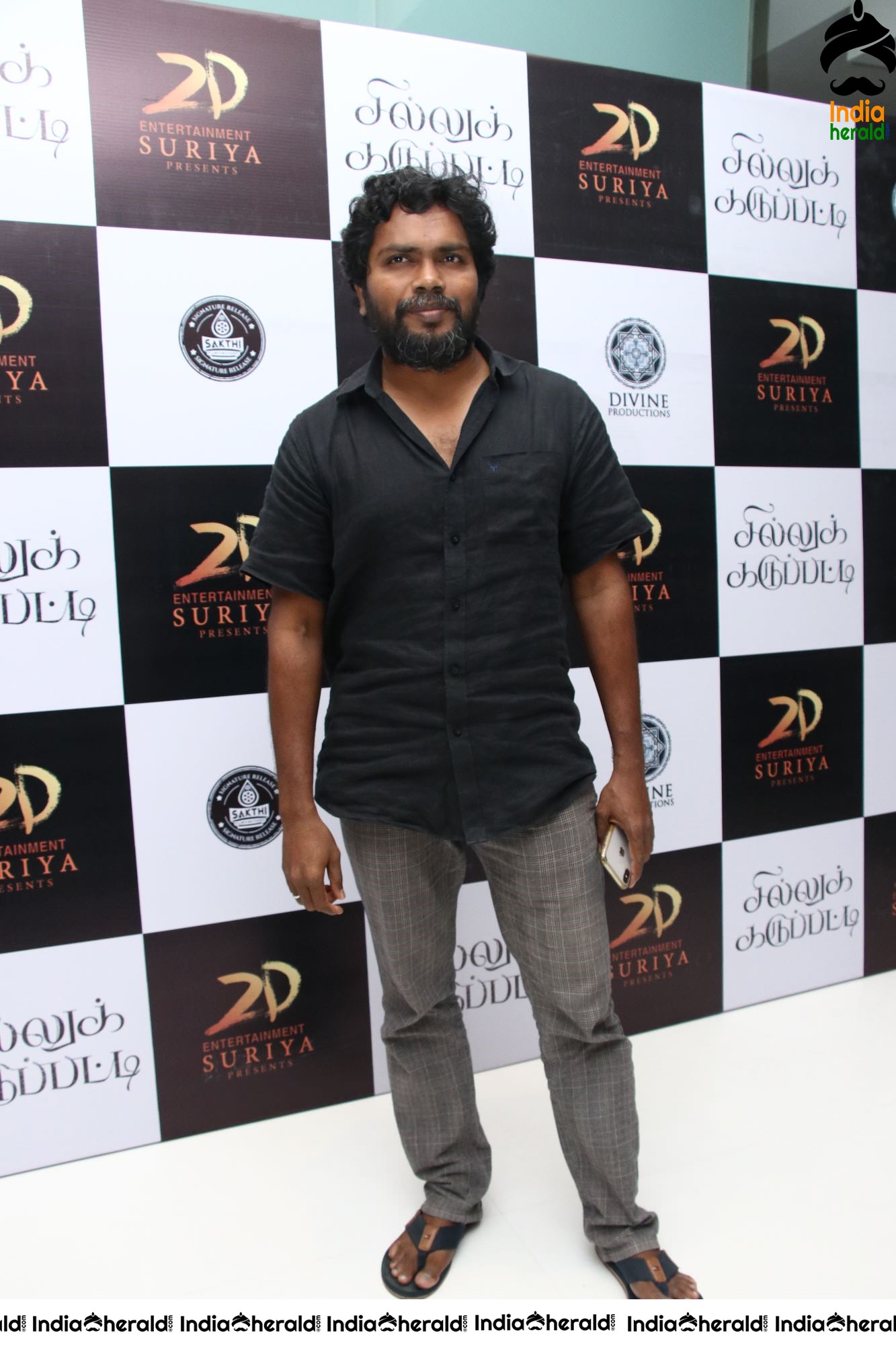 Sillukarupatti Premiere Show Stills Set 3