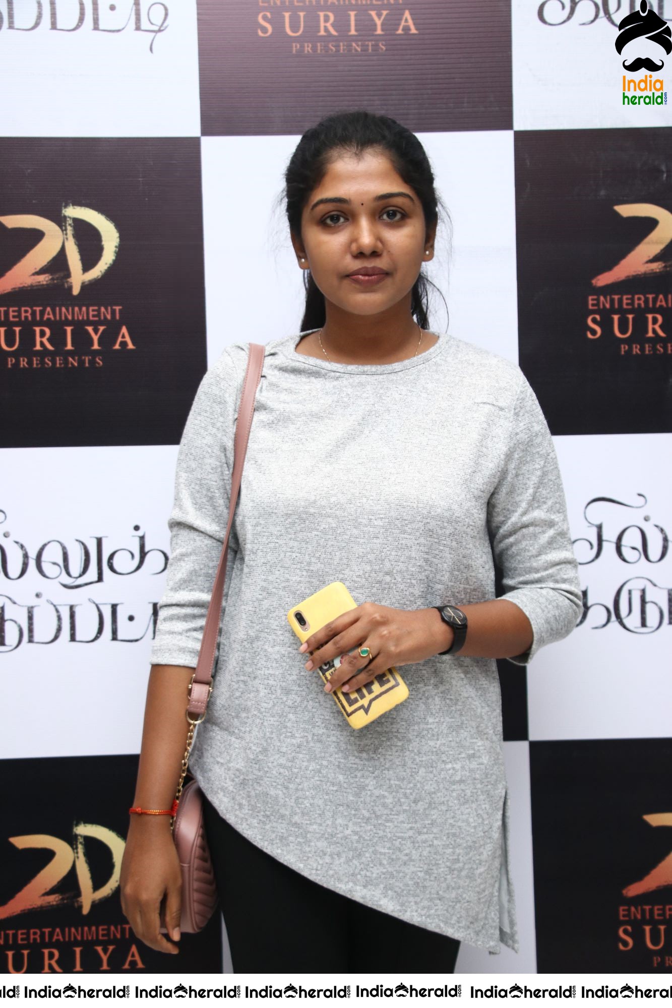 Sillukarupatti Premiere Show Stills Set 3