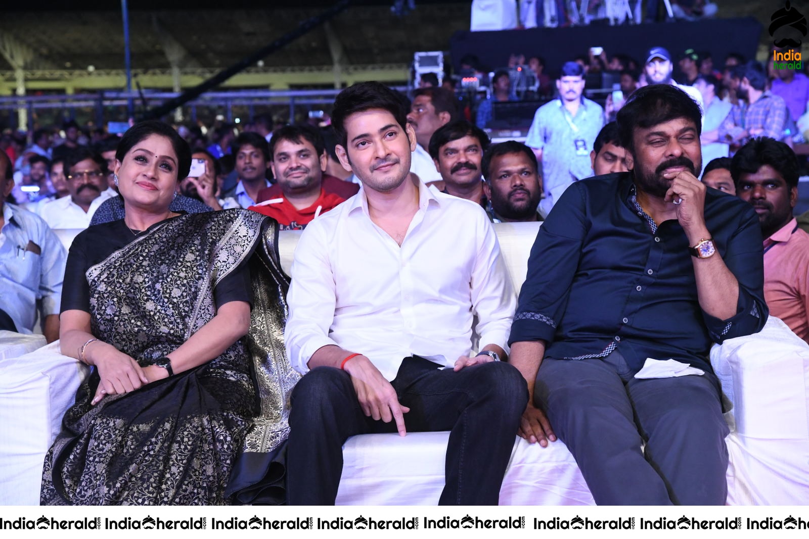 Some More Candid moments from Sarileru Neekevvaru event Set 2