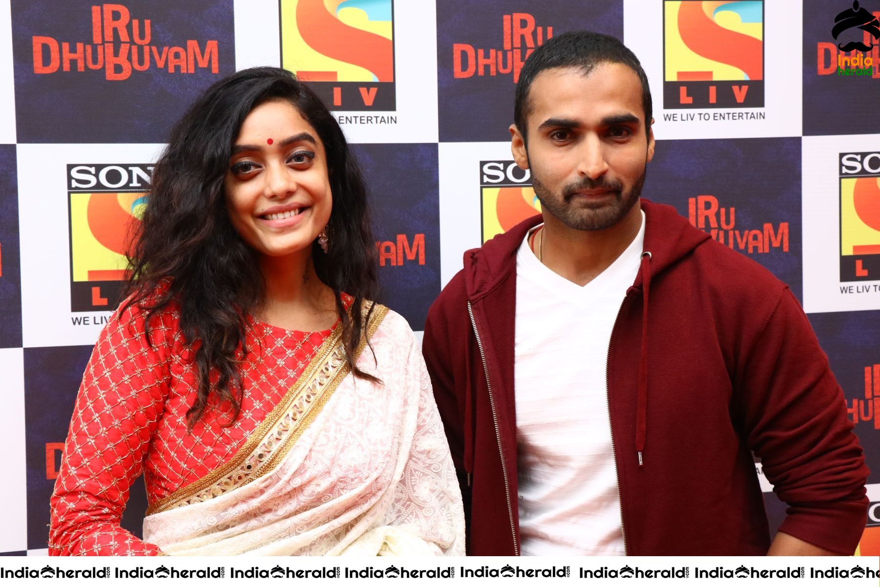 Sony LIV in Iru Dhuruvam Web Series Launch Photos Set 5