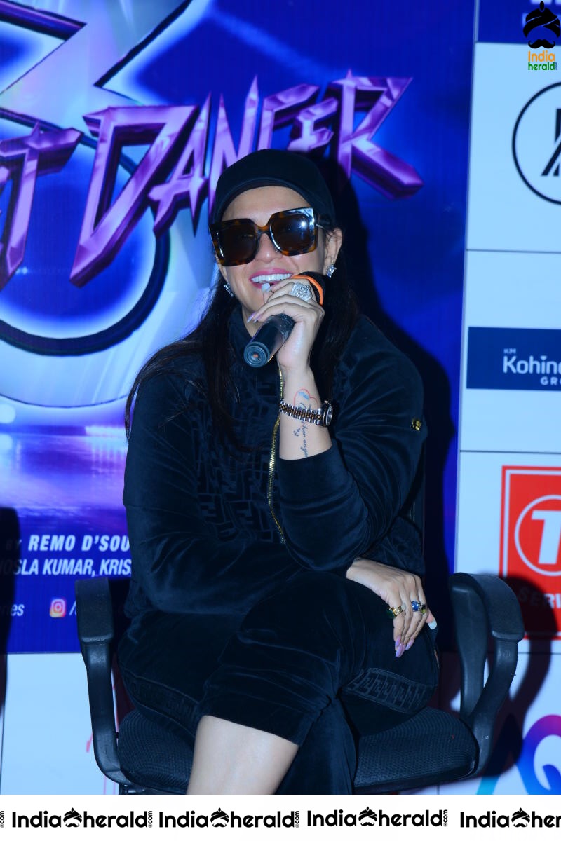 Street Dancer Movie Press Meet Stills Set 3