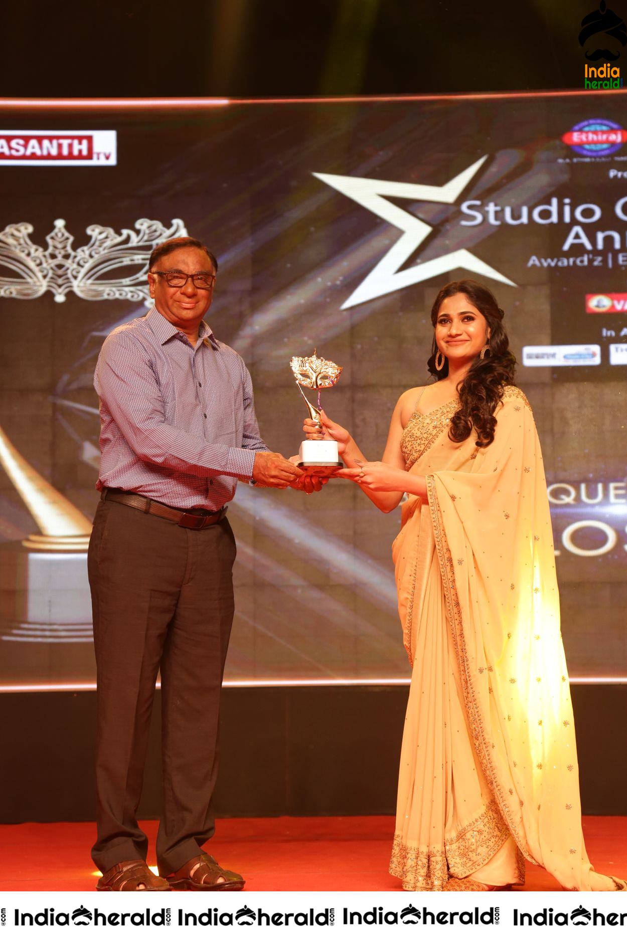 Studio One Star Icon Annual Award Event Stills Set 3