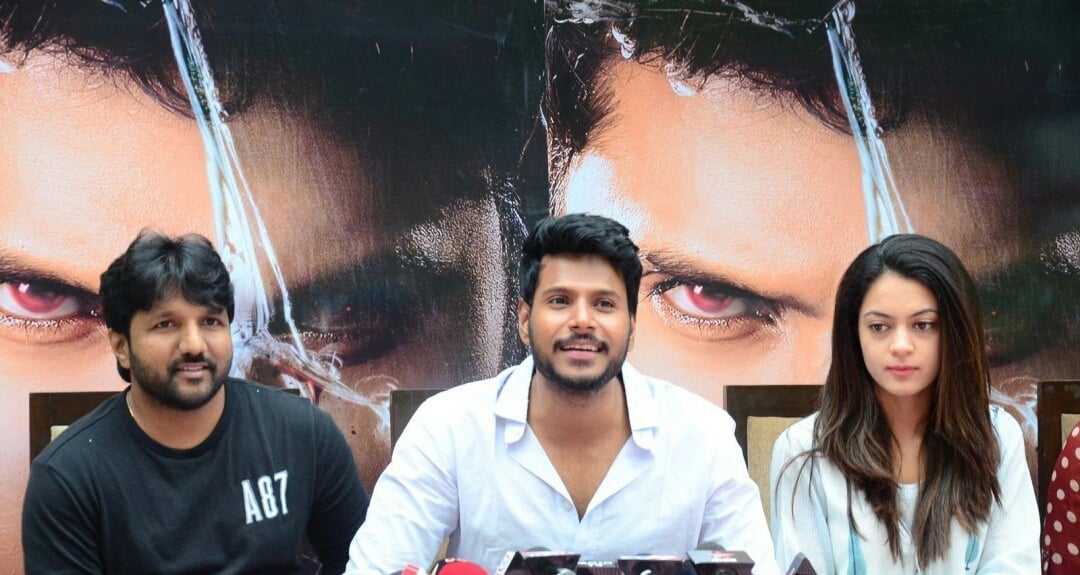 Sudeep Kashan And Anya Watch Ninu Veedani Needanu Nene In Hyderabad