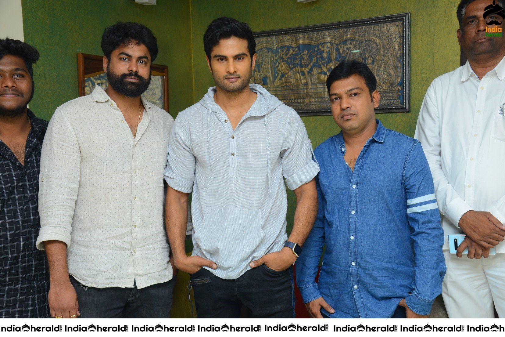 Sudheer Babu releases Hemant arts Pichodu trailer
