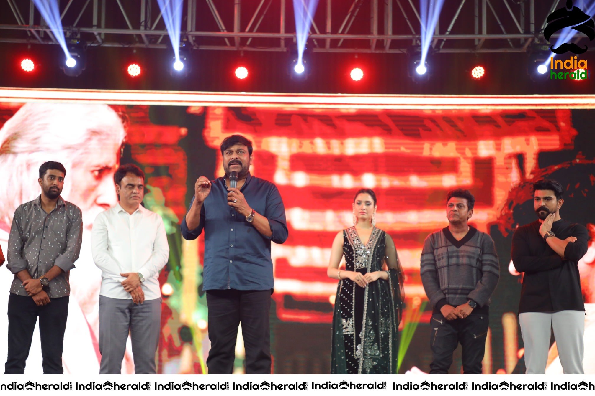 Sye Raa Pre Release Event at Bengaluru Set 3