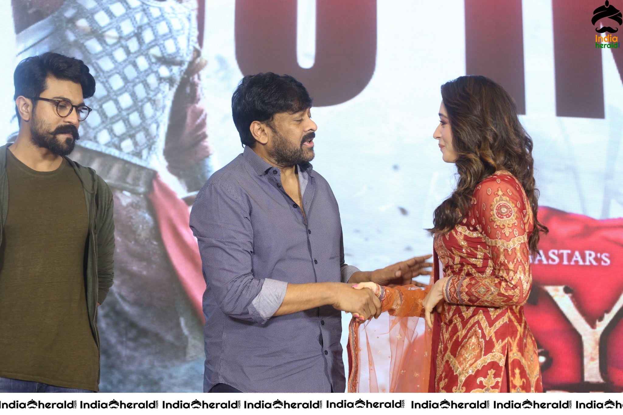 Sye Raa Thank You Meet Set 1