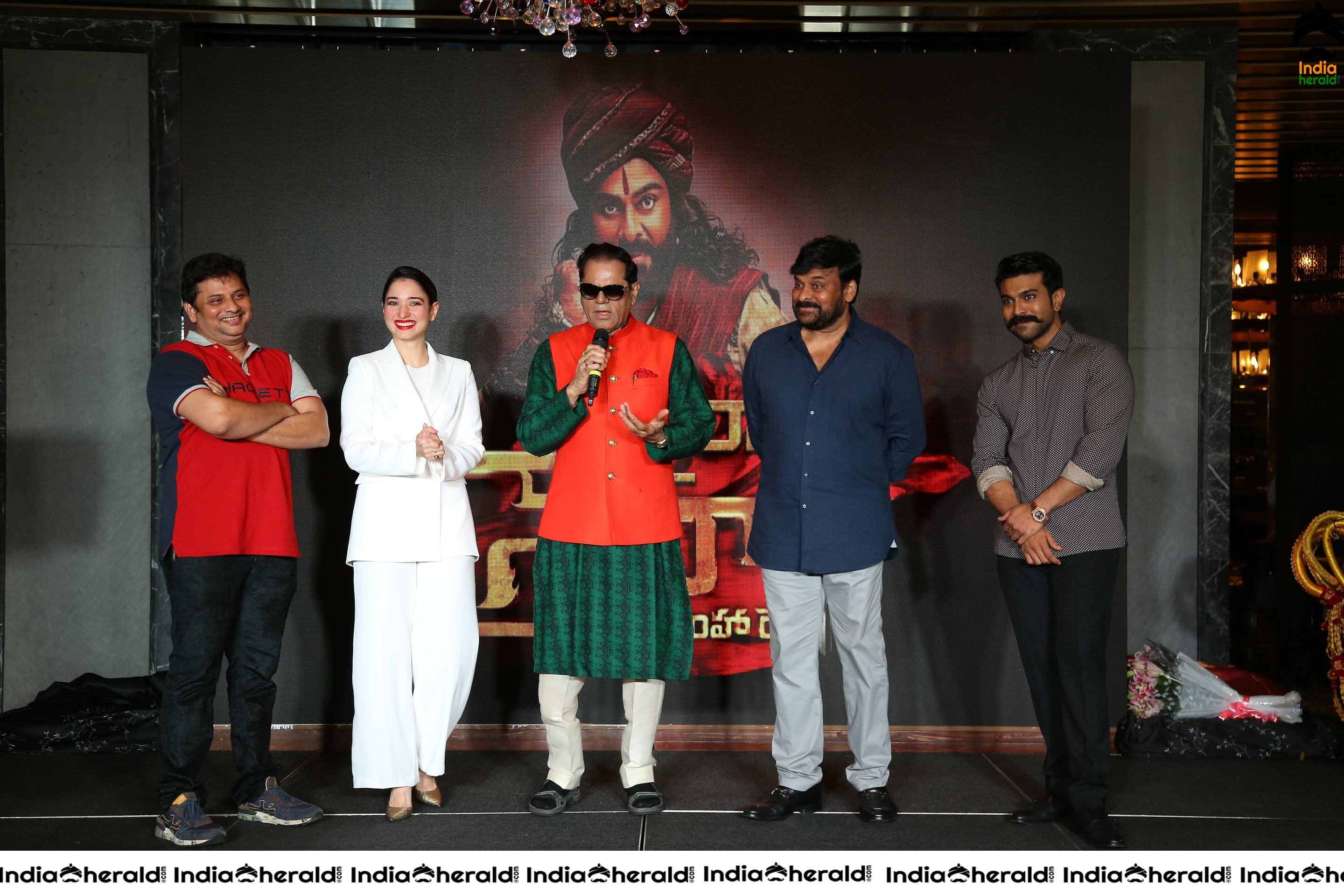 T Subbirami Reddy Felicitates Sye Raa Team And Hails Chiranjeevi Set 2