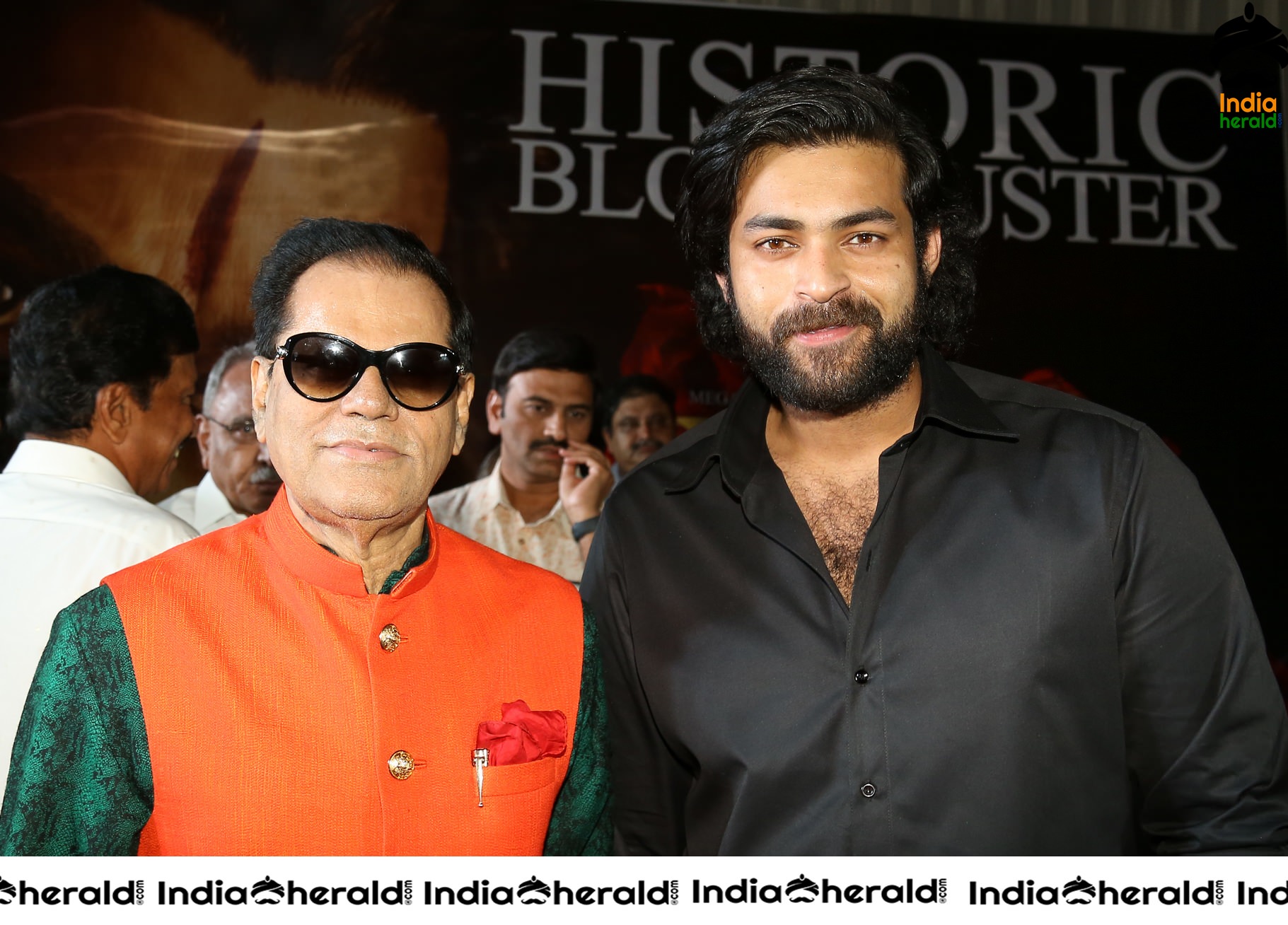 T Subbirami Reddy Felicitates Sye Raa Team And Hails Chiranjeevi Set 2