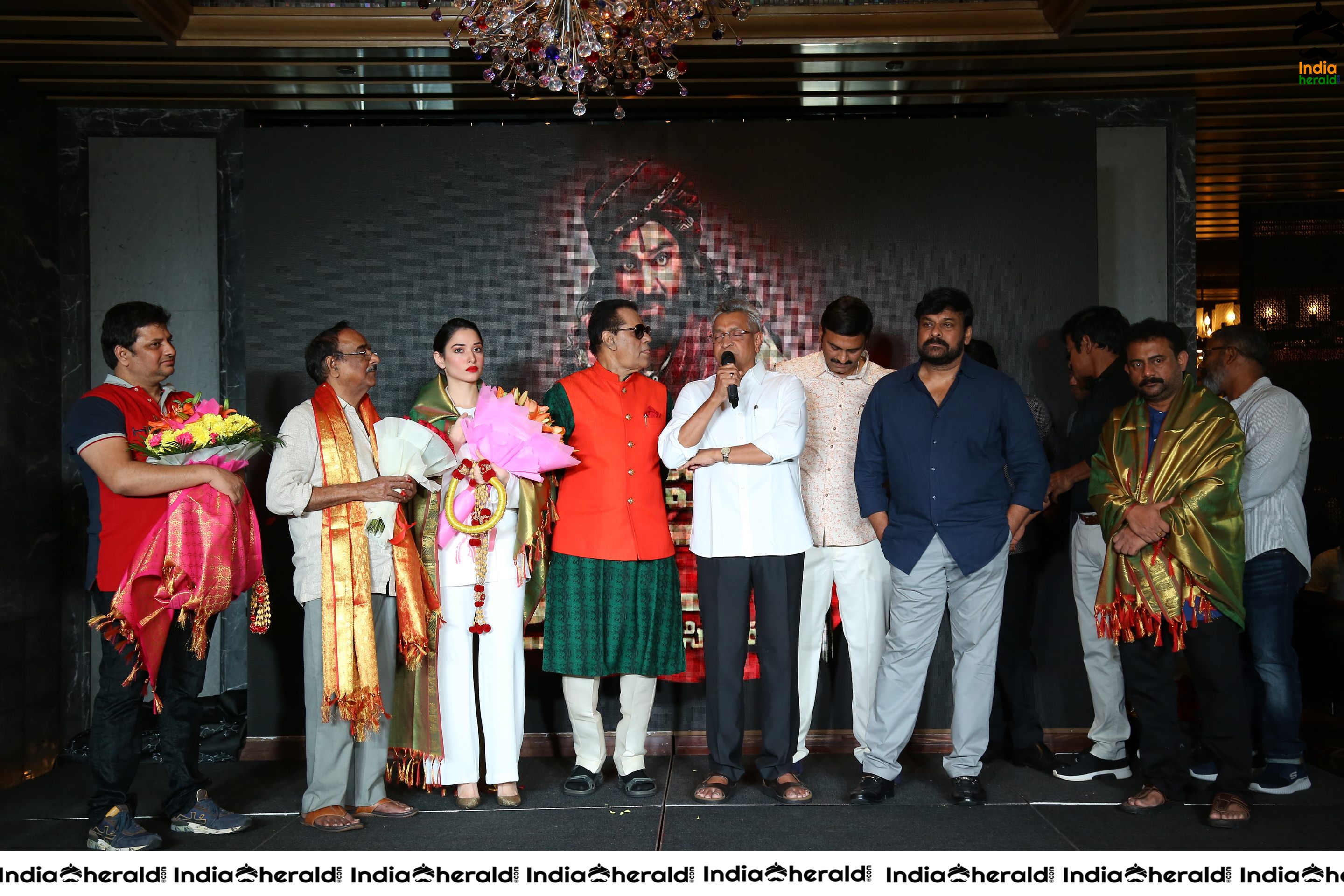 T Subbirami Reddy Felicitates Sye Raa Team And Hails Chiranjeevi Set 3
