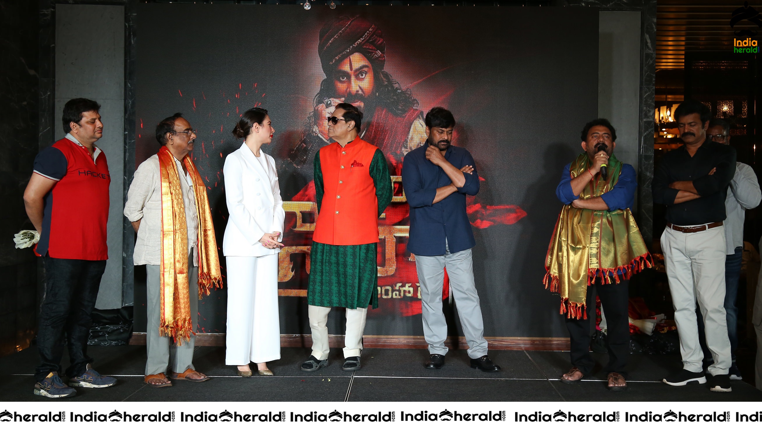 T Subbirami Reddy felicitates Sye Raa Team and hails Chiranjeevi Set 4