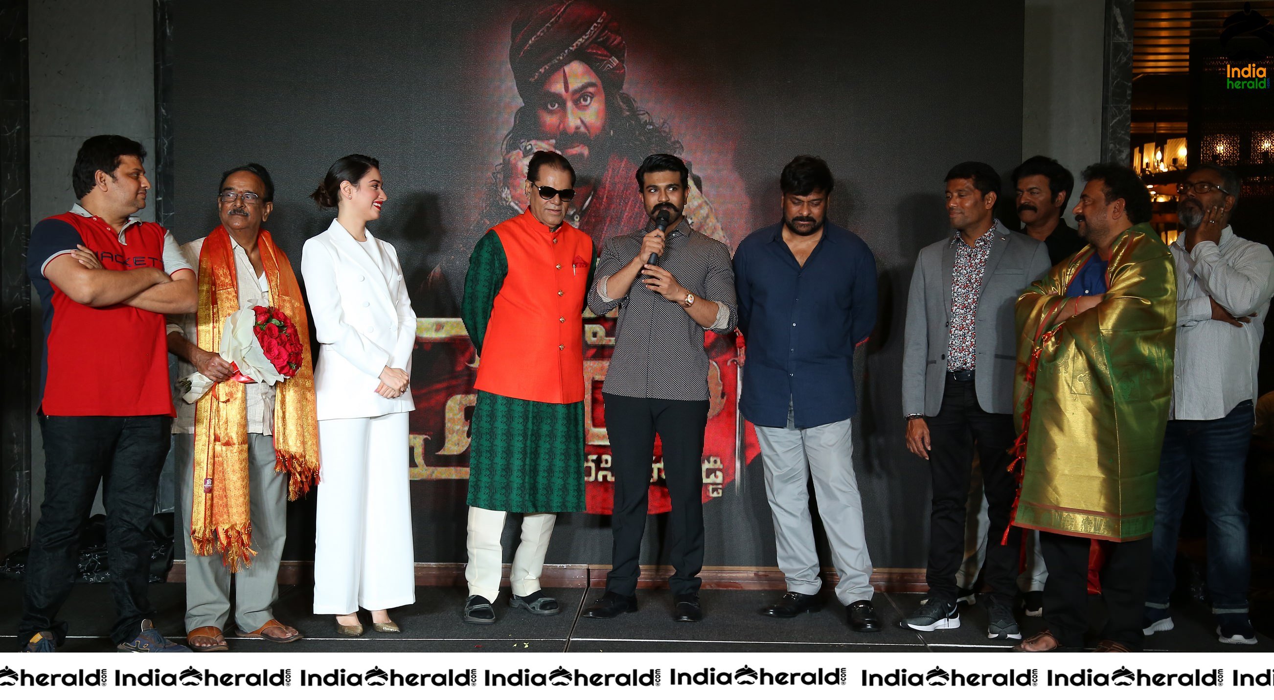T Subbirami Reddy felicitates Sye Raa Team and hails Chiranjeevi Set 4