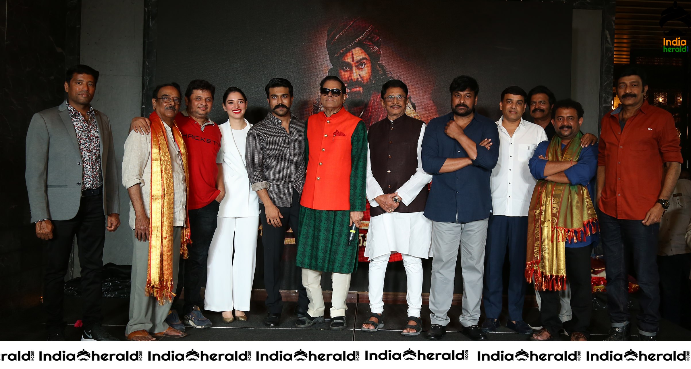T Subbirami Reddy felicitates Sye Raa Team and hails Chiranjeevi Set 5