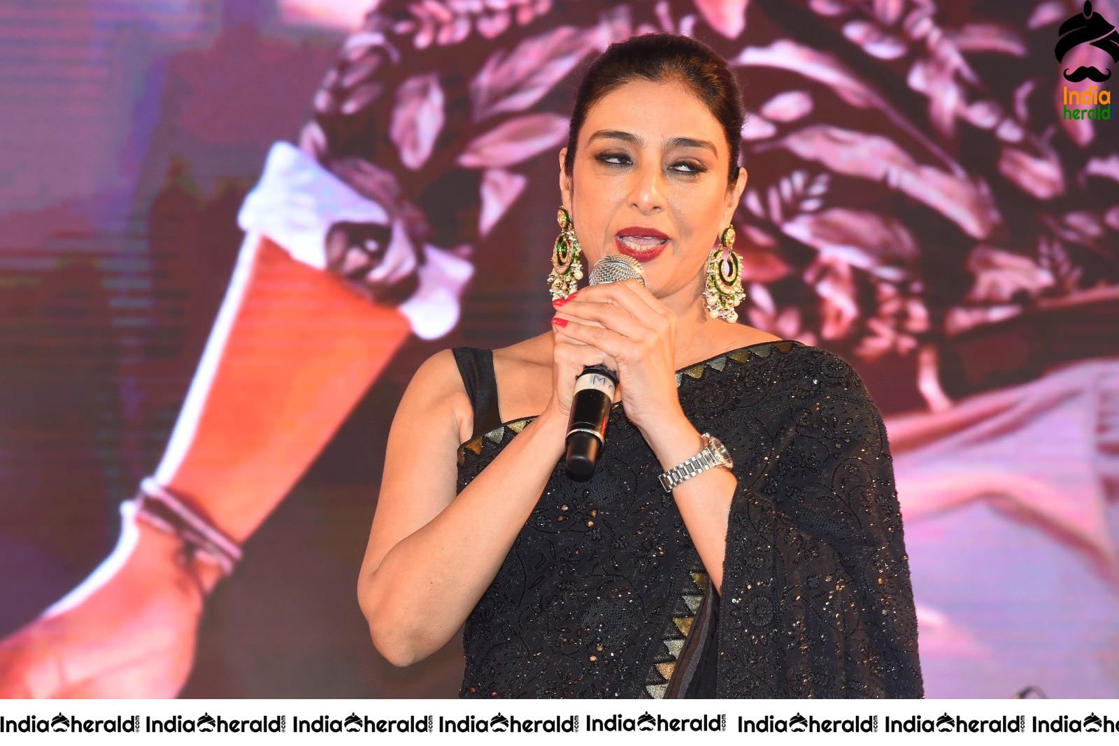 Tabu Stills from the latest event Set 1