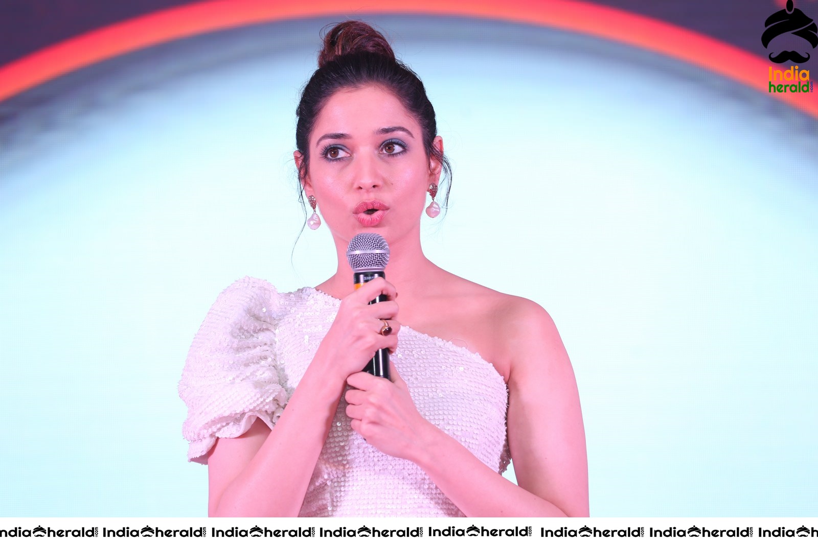 Tamannaah Too Hot to Handle at Action Pre Release Event Set 2
