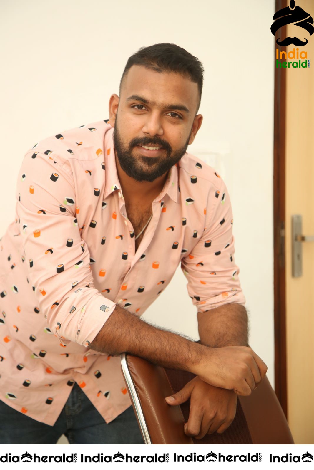 Tarun Bhaskar Interview Stills Set 1