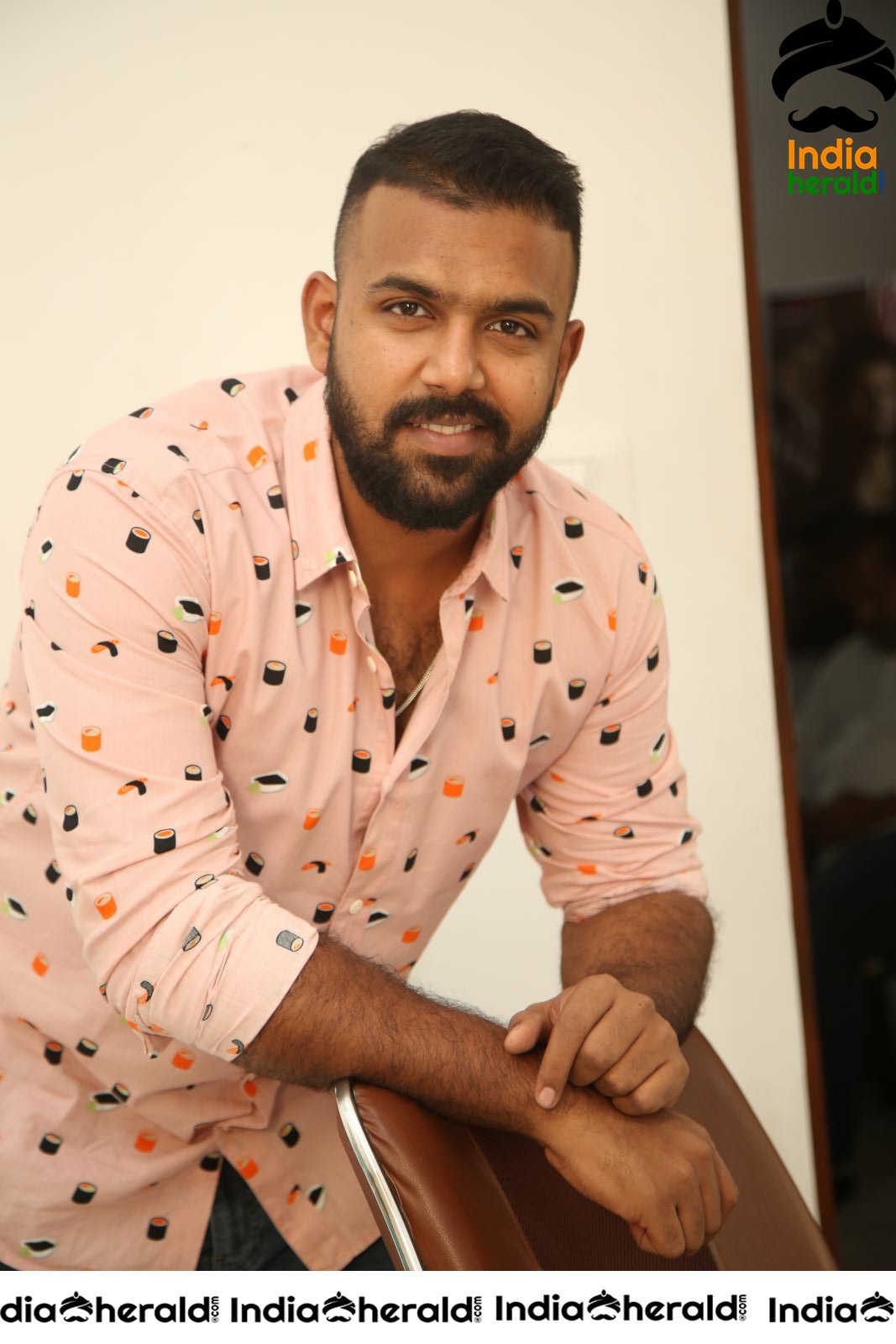 Tarun Bhaskar Interview Stills Set 1