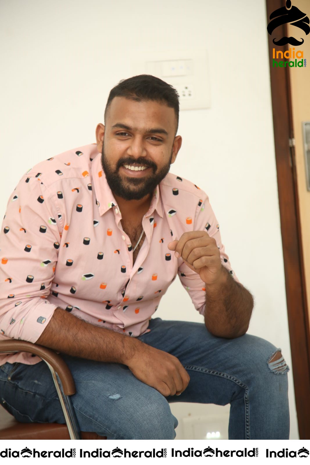 Tarun Bhaskar Interview Stills Set 2