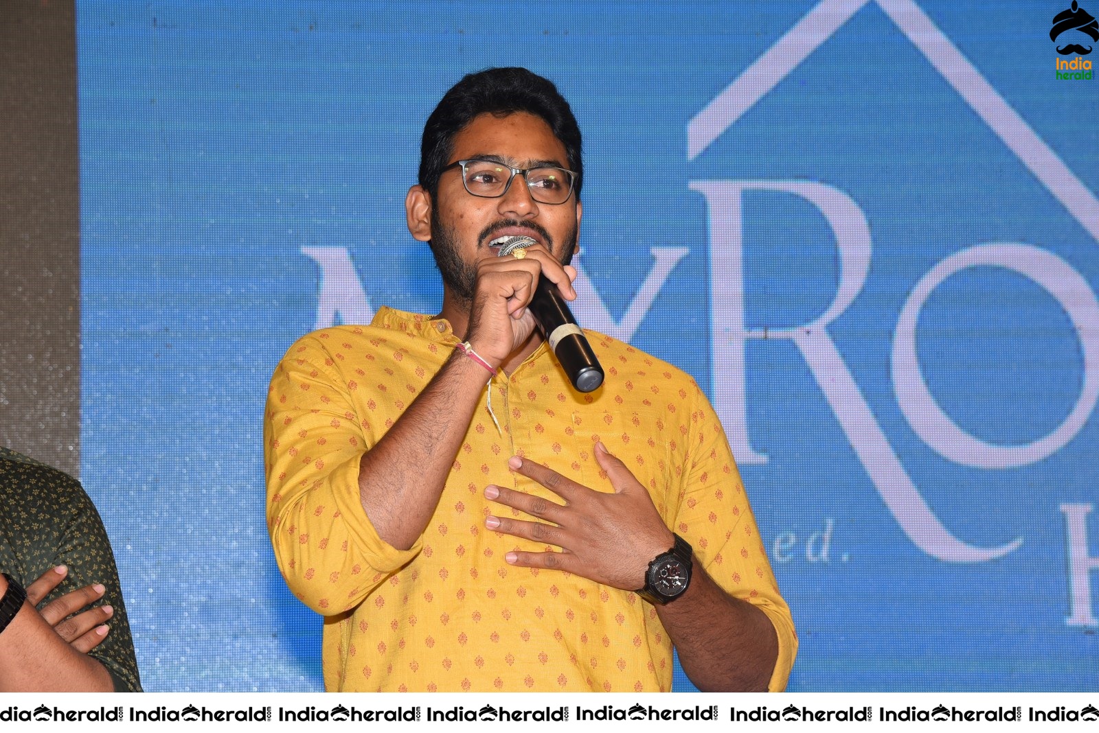 The Cast and Crew of Thippara Meesam Share their experiences Set 1