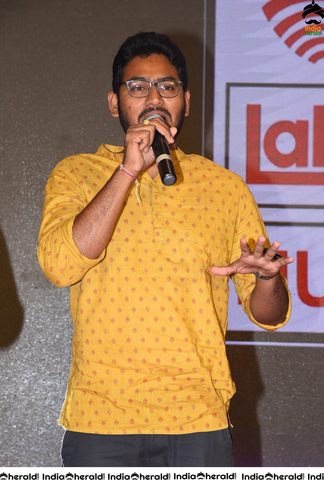 The Cast and Crew of Thippara Meesam Share their experiences Set 1