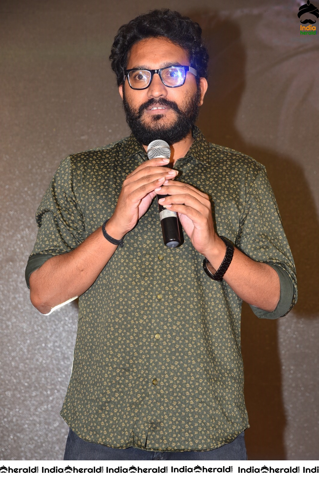 The Cast and Crew of Thippara Meesam Share their experiences Set 2