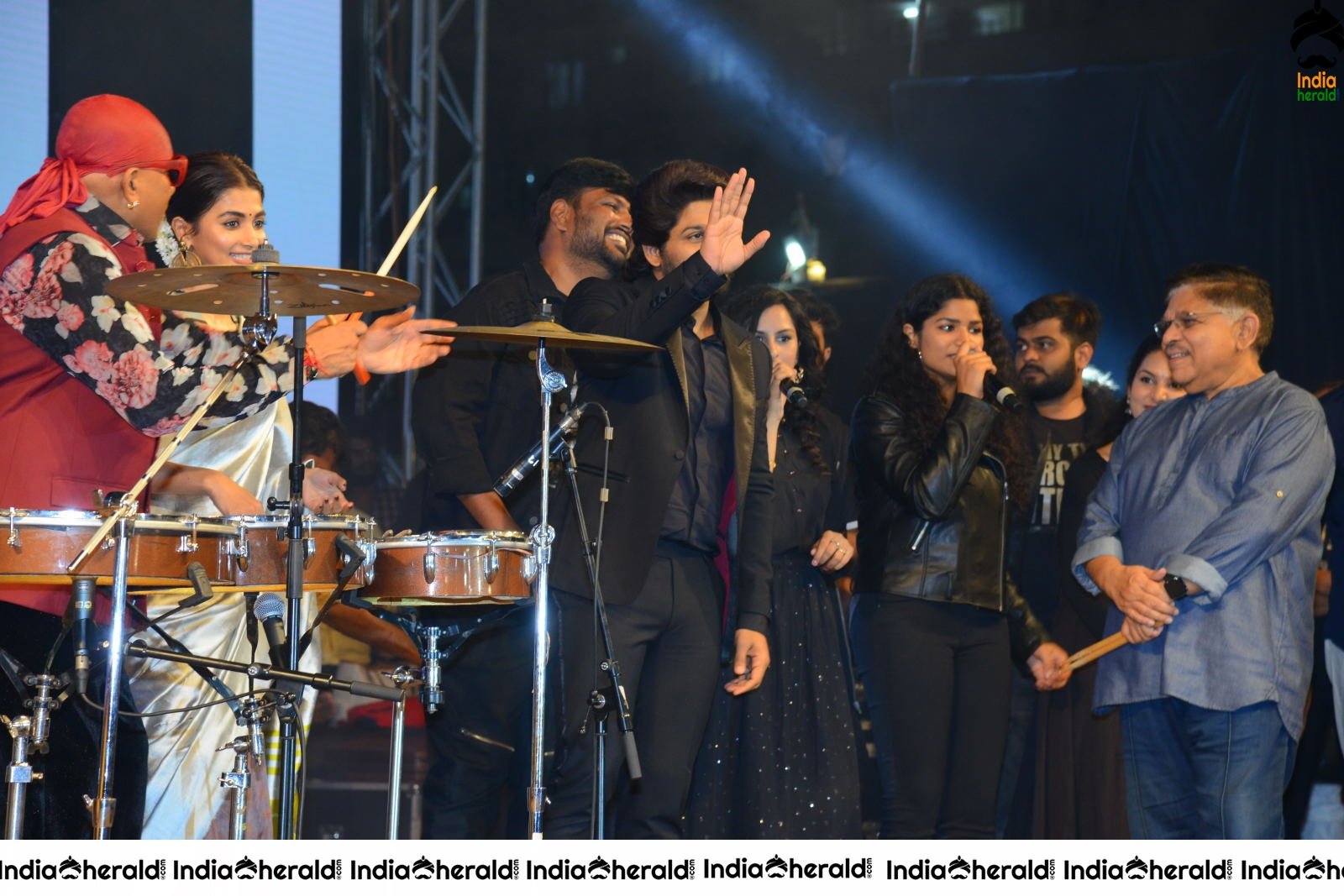 The Grand Night of AV Success celebrations finally came to an end Set 1