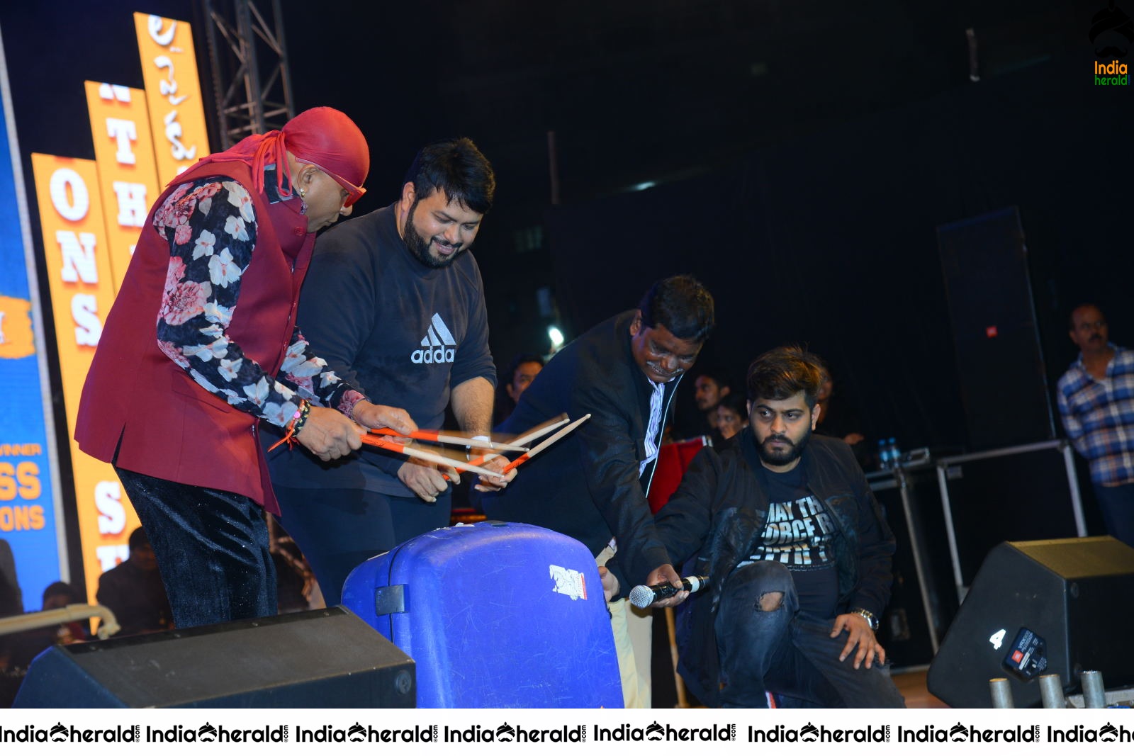 The Grand Night of AV Success celebrations finally came to an end Set 3