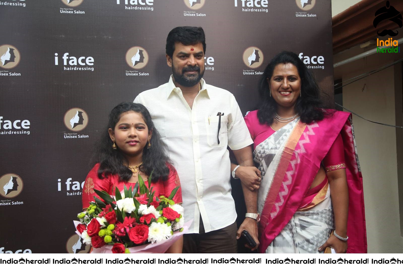 The Grand Opening of i Face Hairdressing Studio Set 1