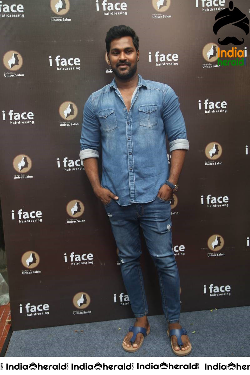 The Grand Opening of i Face Hairdressing Studio Set 1