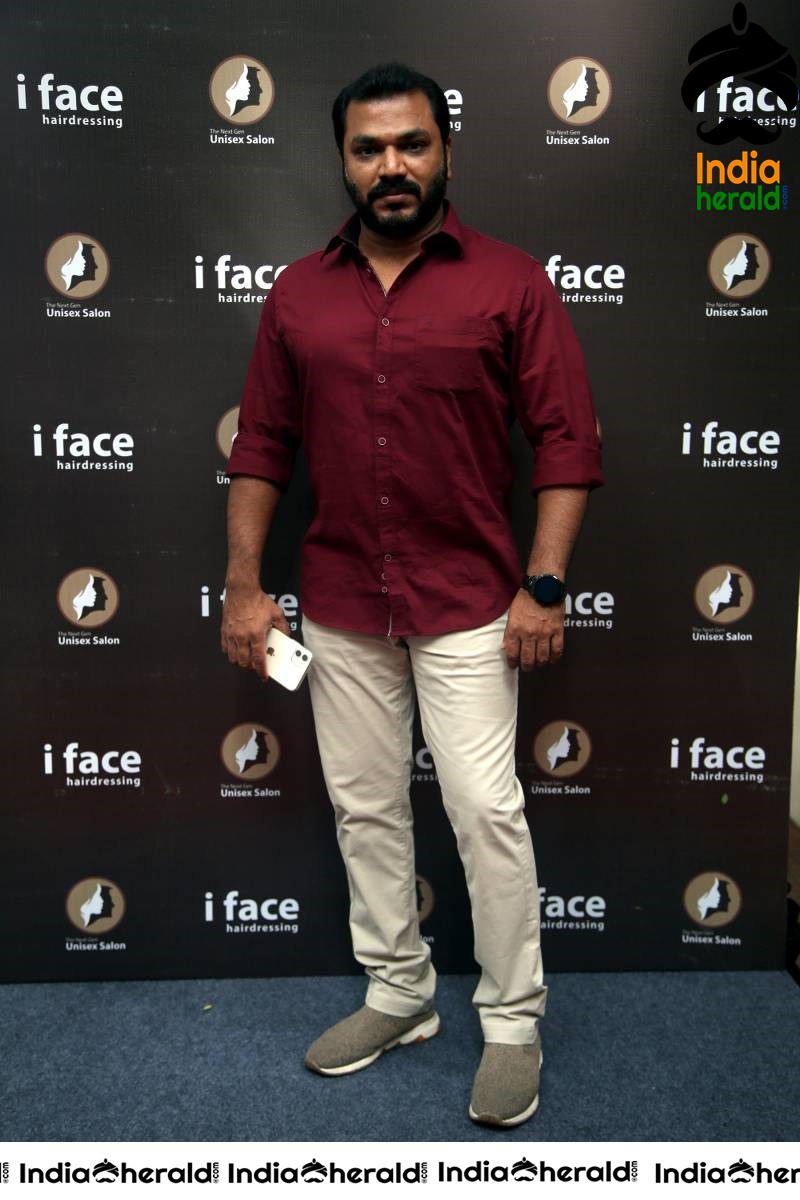The Grand Opening of i Face Hairdressing Studio Set 2