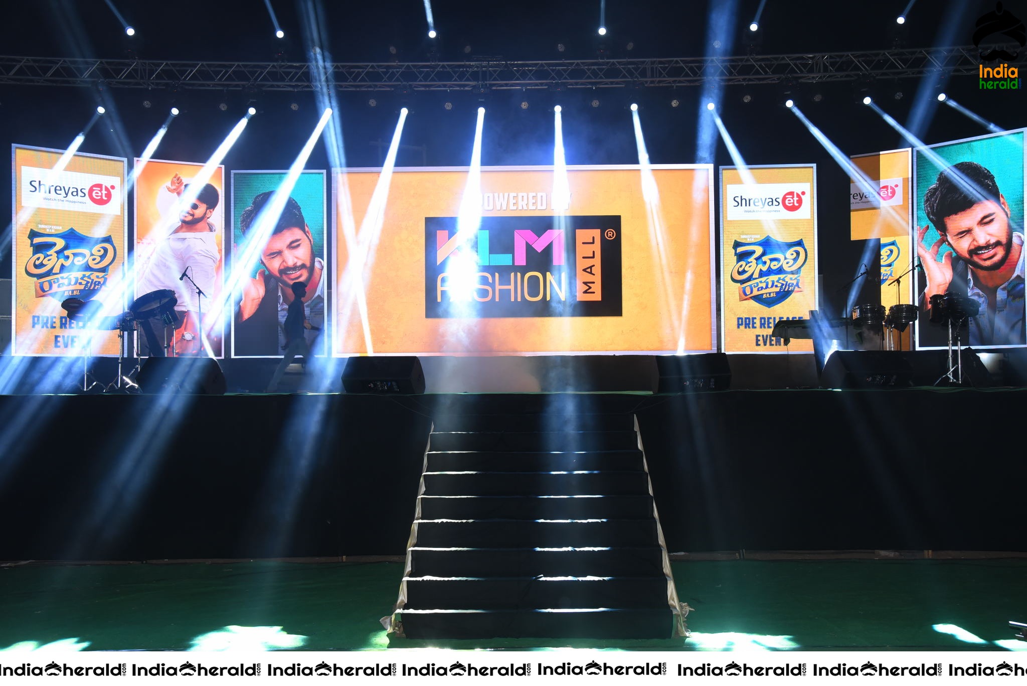 The Grand Stage and Entrance for Tenali Ramakrishna BA BL Pre Release Event Set 2