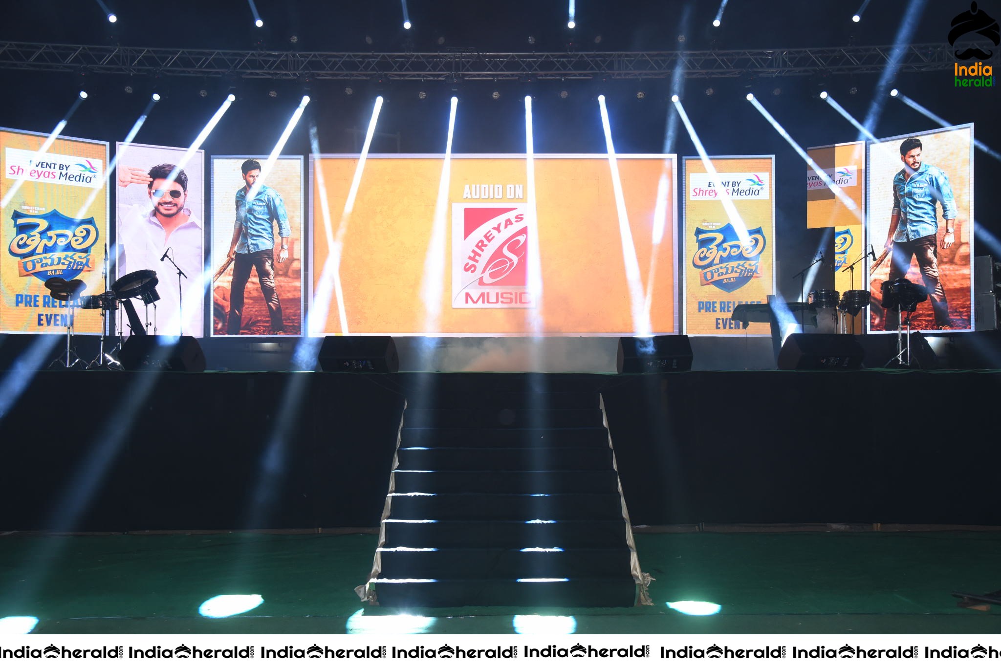 The Grand Stage and Entrance for Tenali Ramakrishna BA BL Pre Release Event Set 2