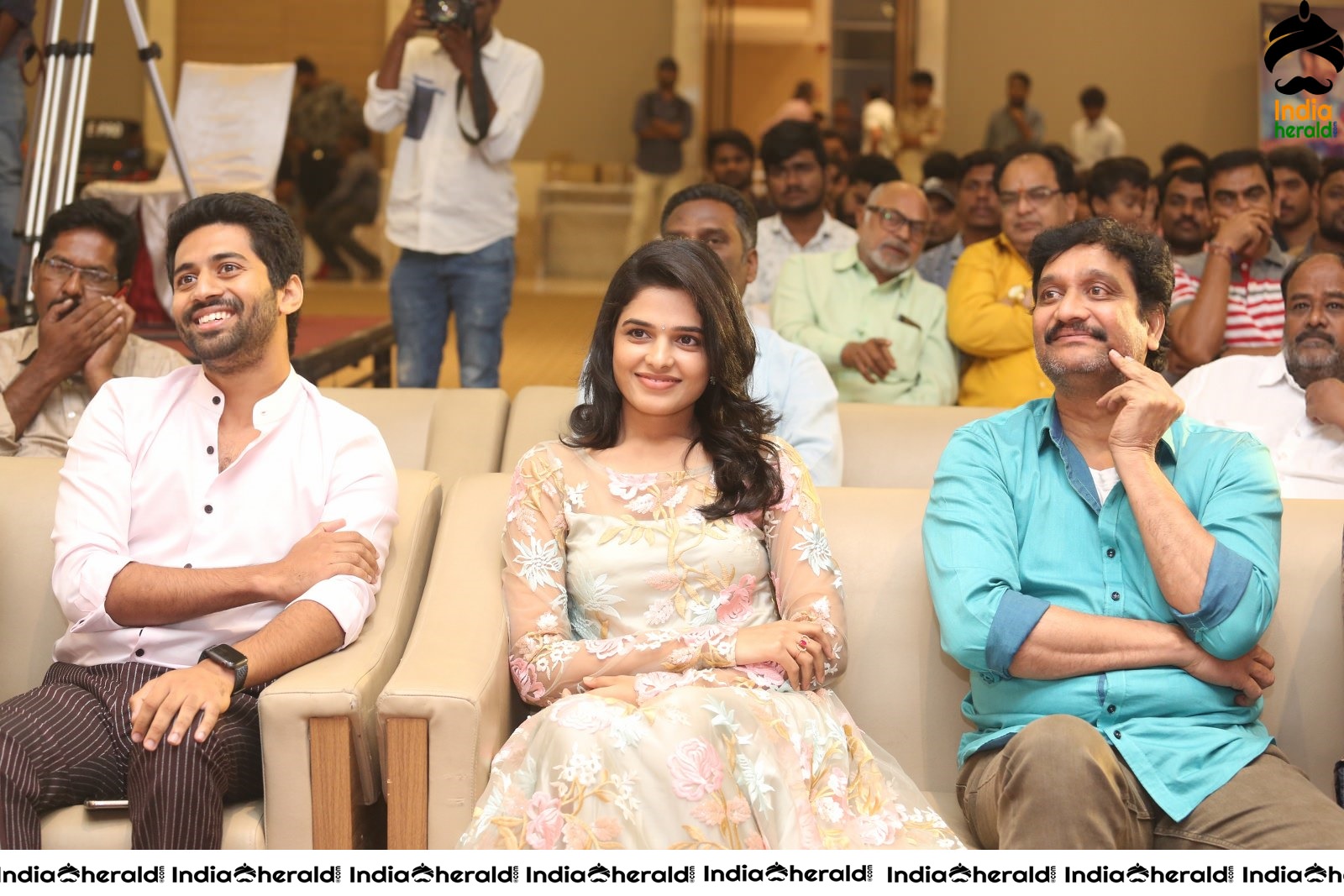Tholu Bommalata Movie Pre Release Event Set 2
