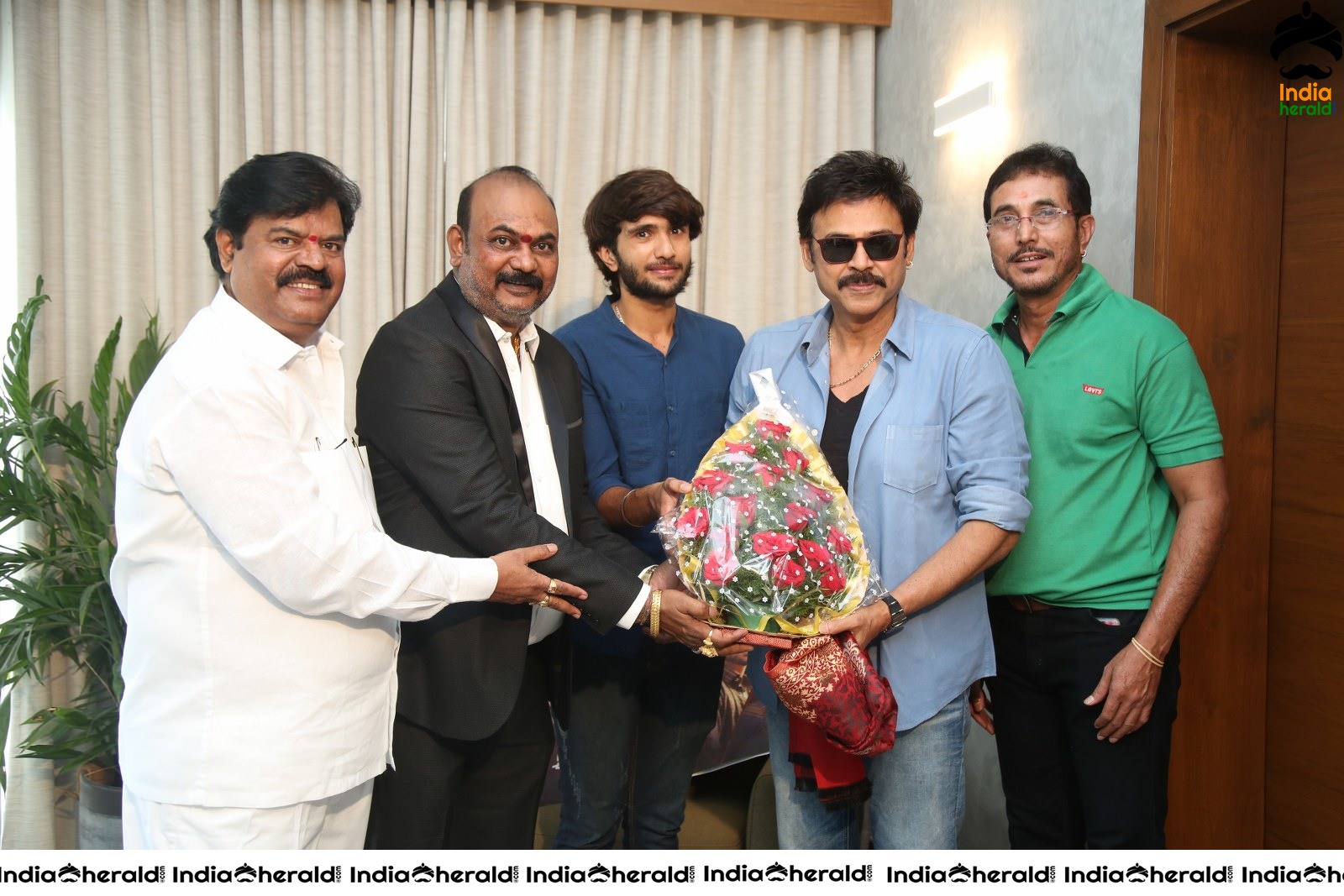 Ullala Ullala Movie Press Meet Stills Set 5