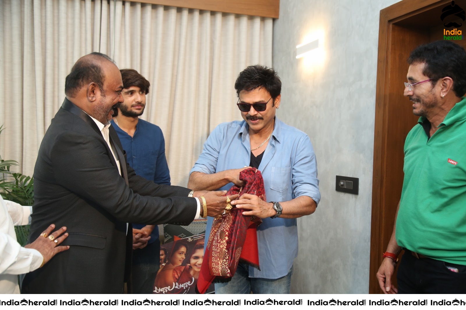 Ullala Ullala Movie Press Meet Stills Set 5