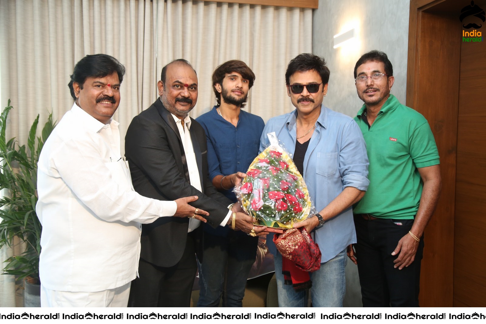 Ullala Ullala Movie Press Meet Stills Set 5