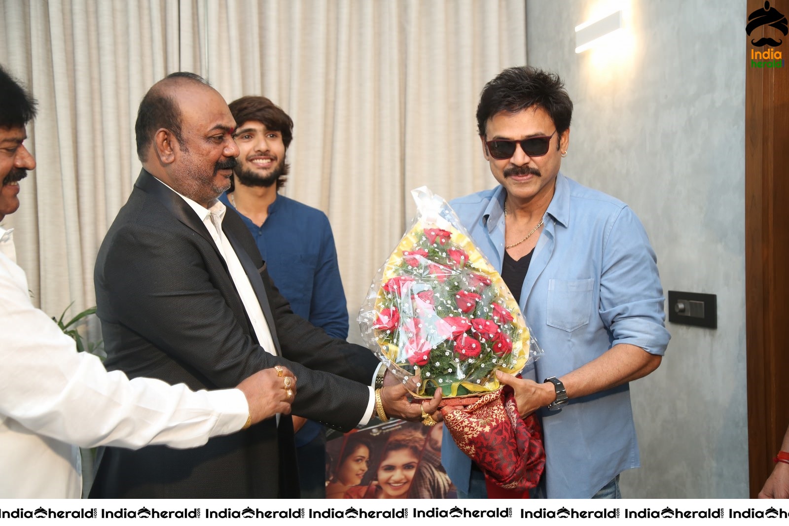 Ullala Ullala Movie Press Meet Stills Set 5