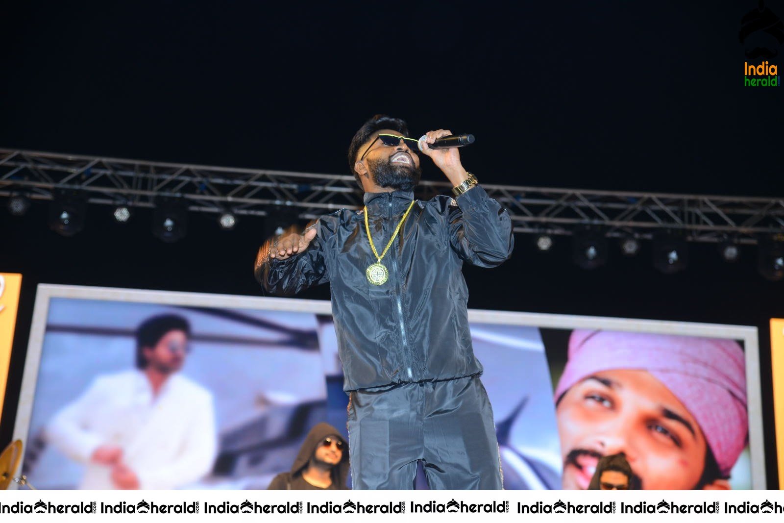 Unseen Candid Clicks from AV Success Event Set 10