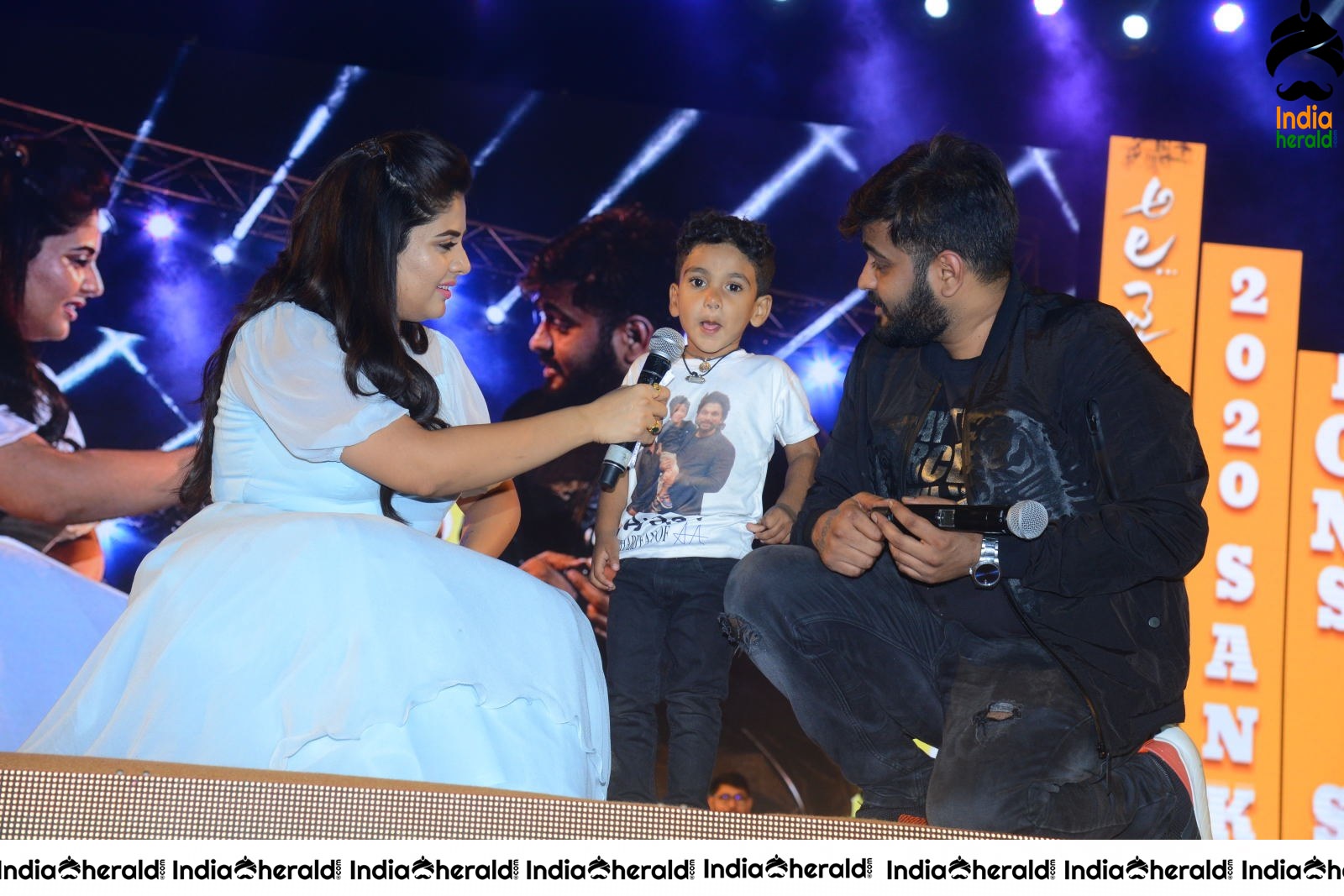 Unseen Candid Clicks from AV Success Event Set 7