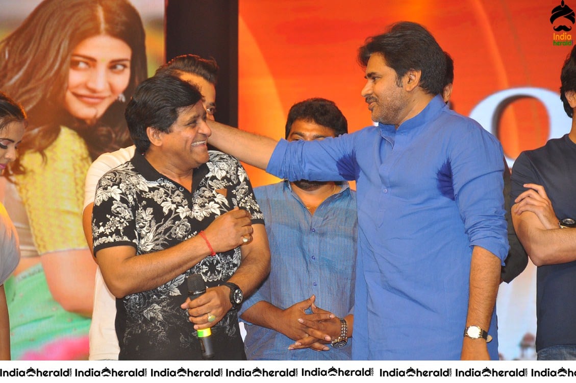 Unseen Happy Throwback Photos of Katamarayudu Event Set 1