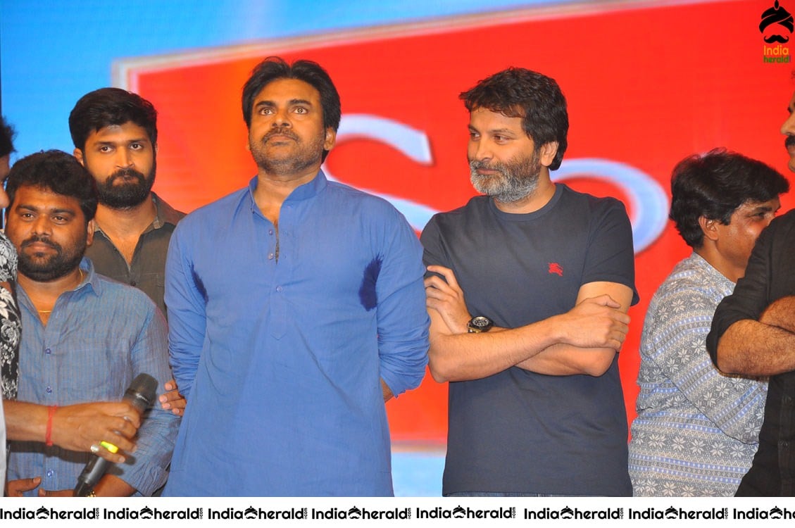 Unseen Happy Throwback Photos of Katamarayudu Event Set 1