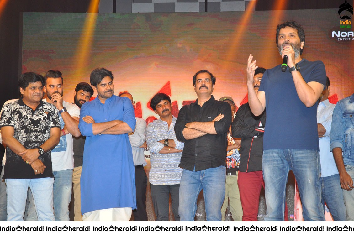 Unseen Happy Throwback Photos of Katamarayudu Event Set 2