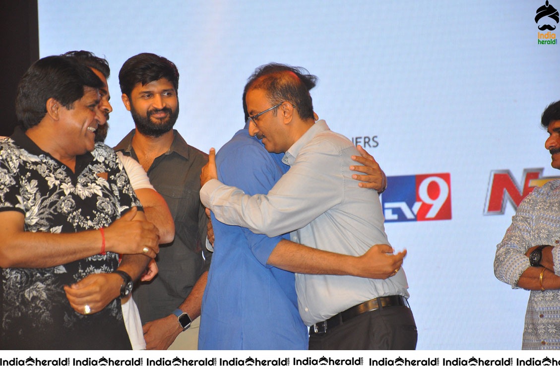 Unseen Happy Throwback Photos of Katamarayudu Event Set 2