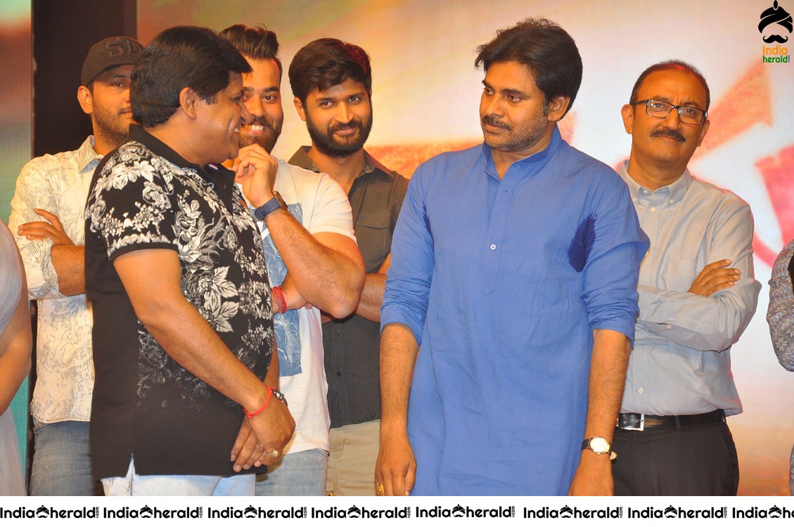 Unseen Happy Throwback Photos of Katamarayudu Event Set 2