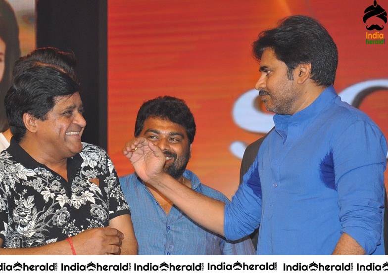 Unseen Happy Throwback Photos of Katamarayudu Event Set 5