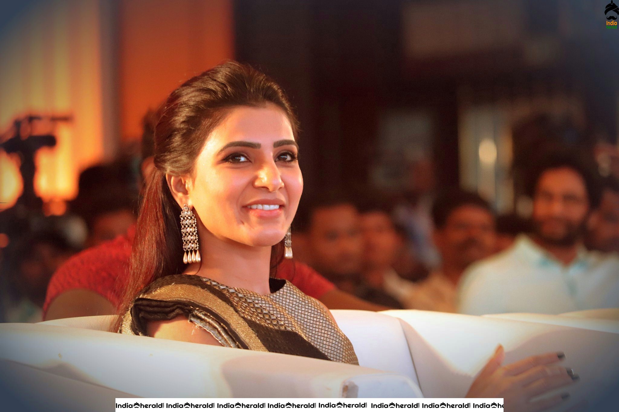 Unseen Photos of Samantha with Simran and Siva Karthikeyan at SeemaRaja Event Set 2