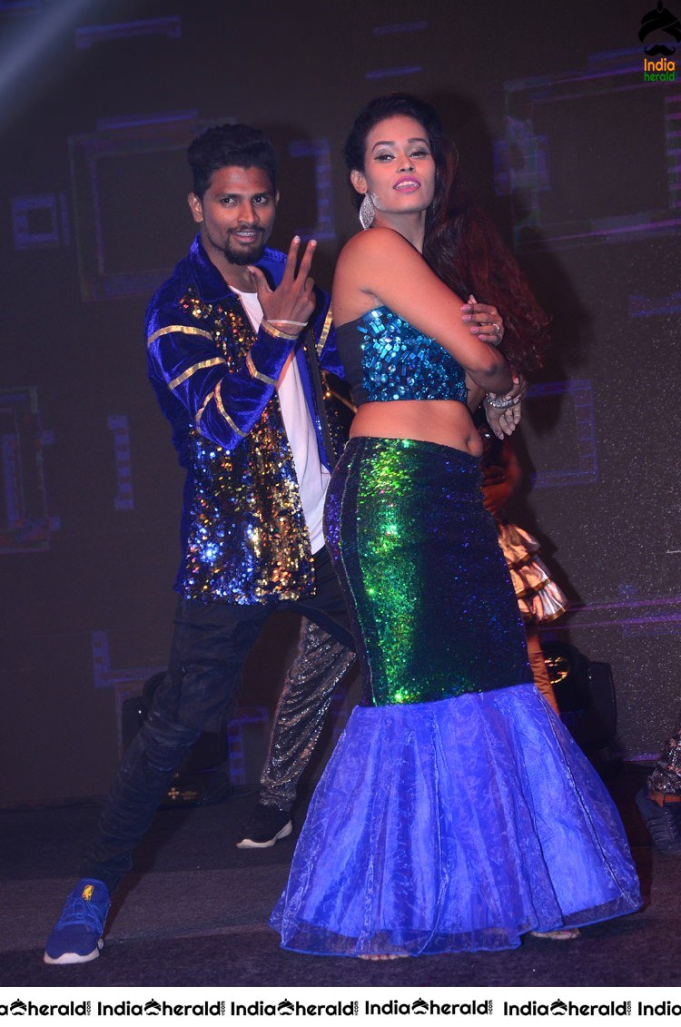 Unseen Throwback Photos from AAA Movie Event Set 4