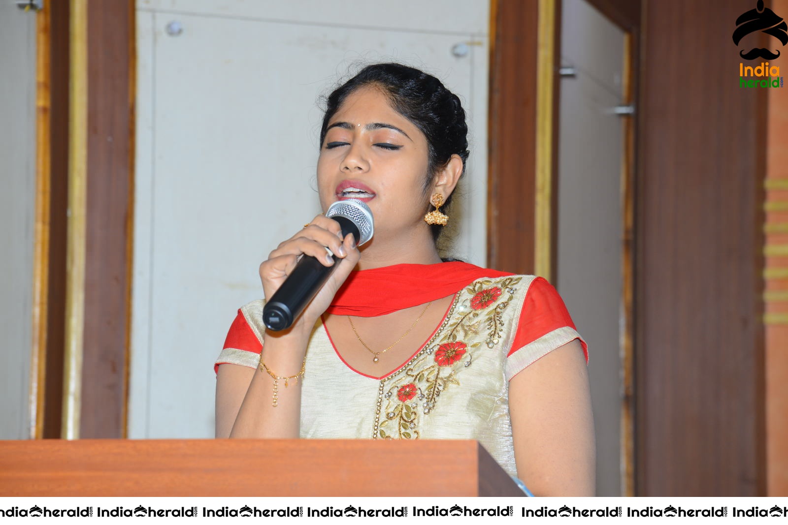 Uttj Mayukha Film Acting School Press meet Set 1